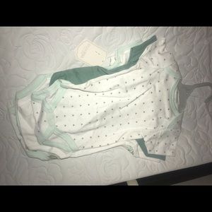 Bodysuit set (can be for boy or girl)